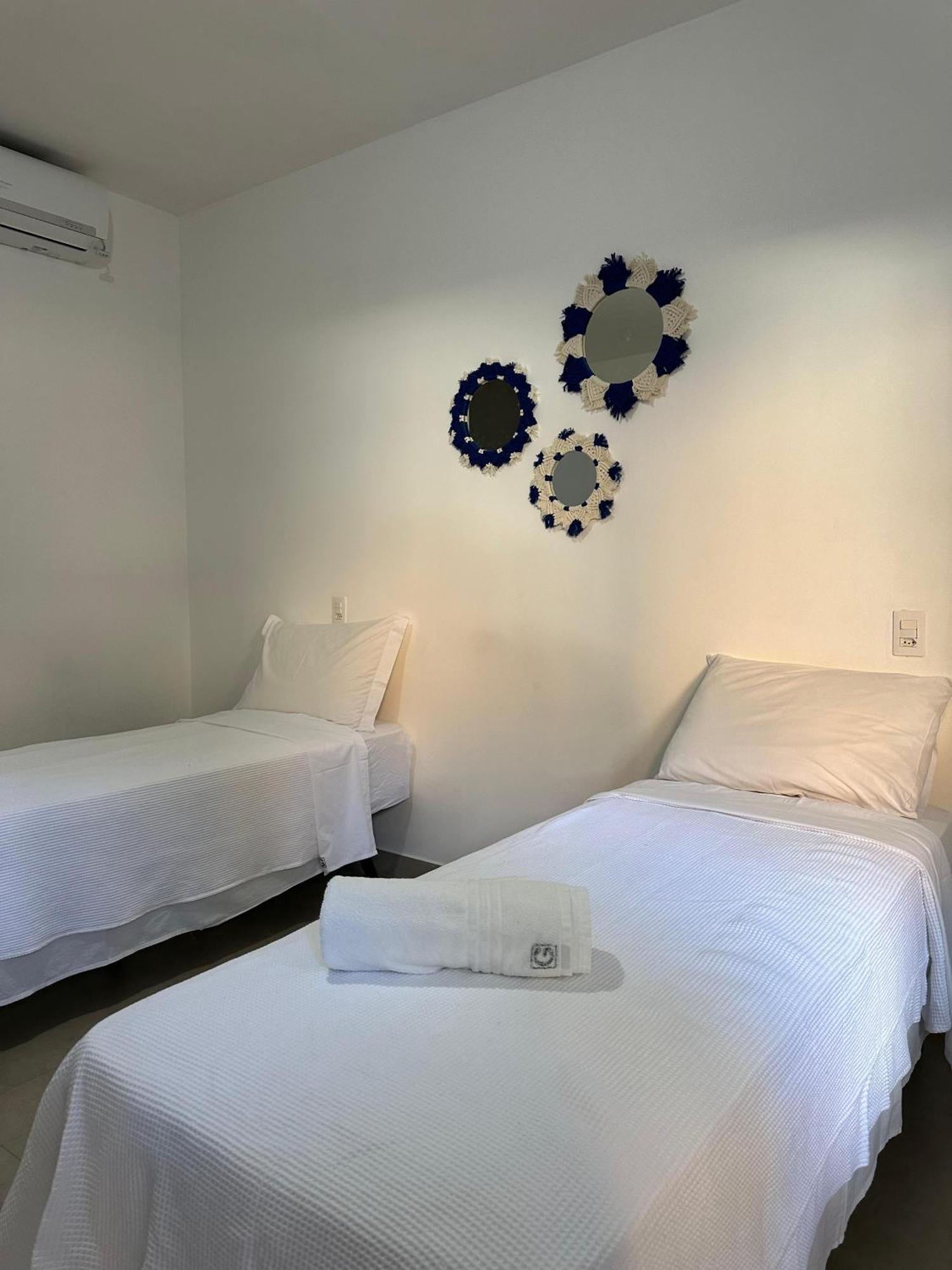 Suite Grega 5- Centro Da Vila Abraao Eksteriør billede